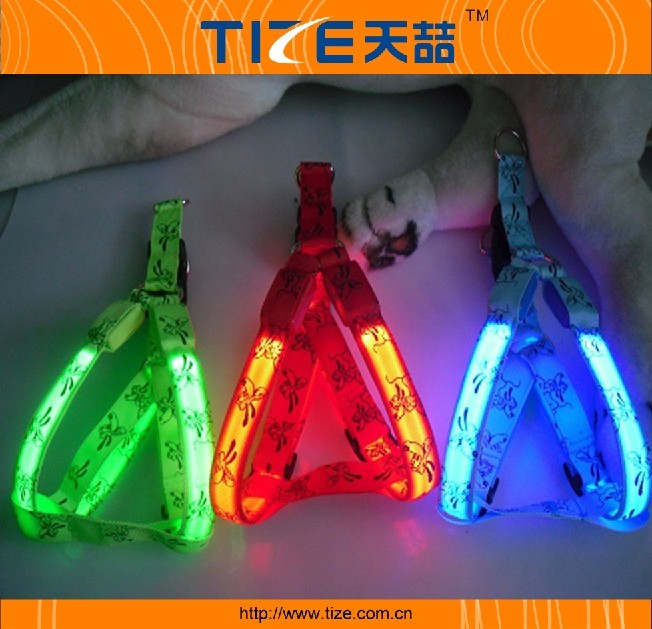 Hot sale led flashing dog harness with printing logo design